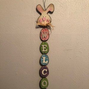 Duck or Bunny Welcome Sign